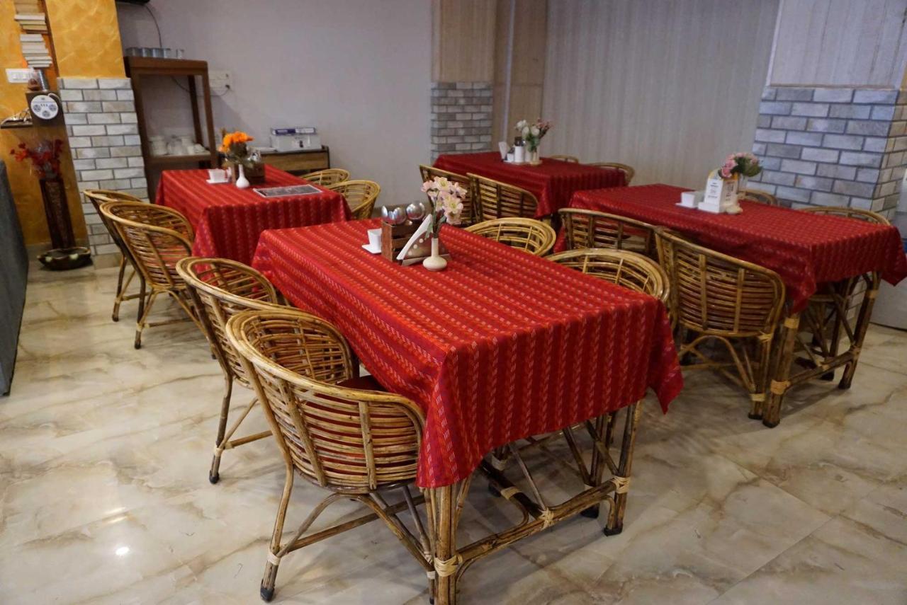 Hotel Kaanha Residency Rishīkesh Buitenkant foto