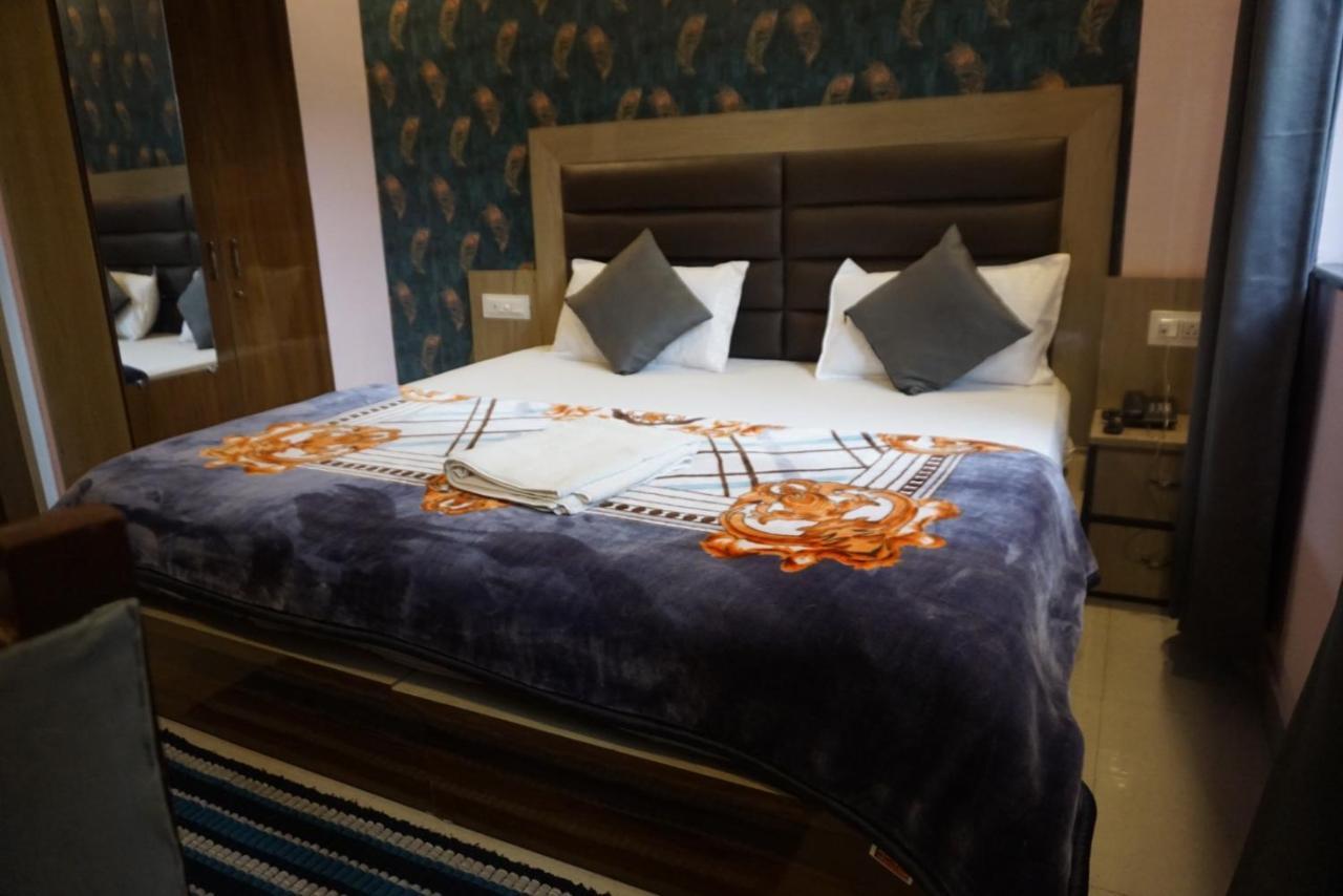 Hotel Kaanha Residency Rishīkesh Buitenkant foto